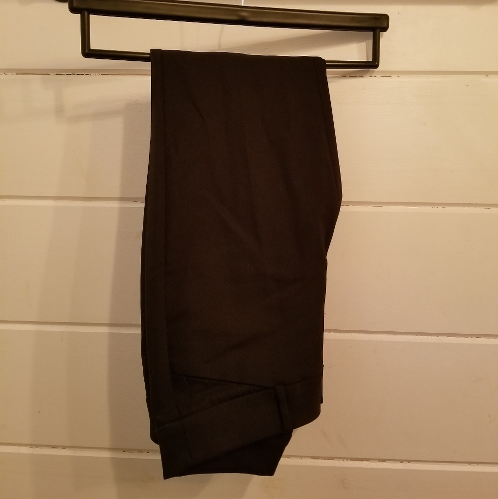 LOFT • NWOT Julie Fit Skinny Ankle Pants